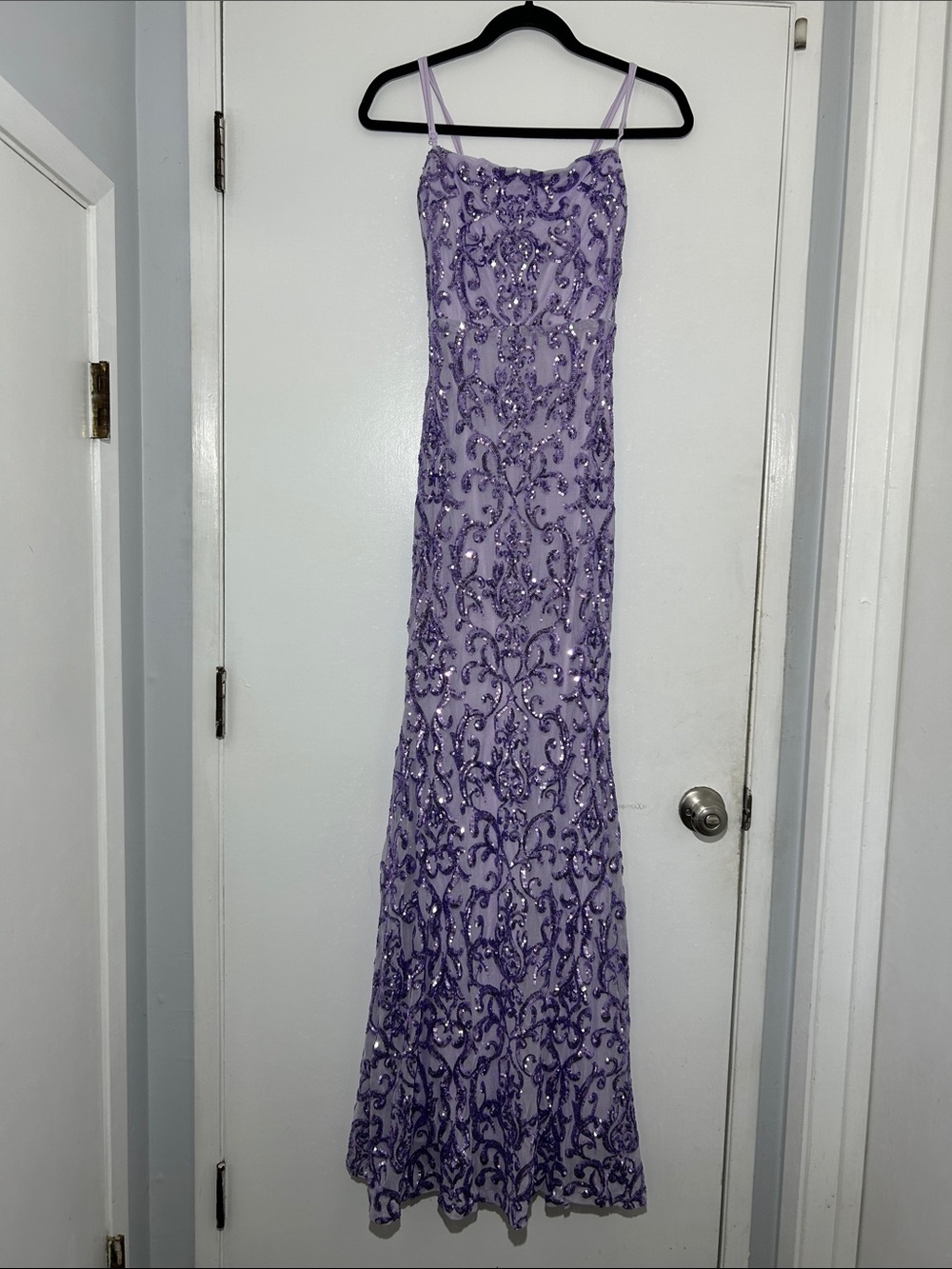 Windsor Lavender Sequin Sparkling Spaghetti Strap Homecoming Gown Dance Formal